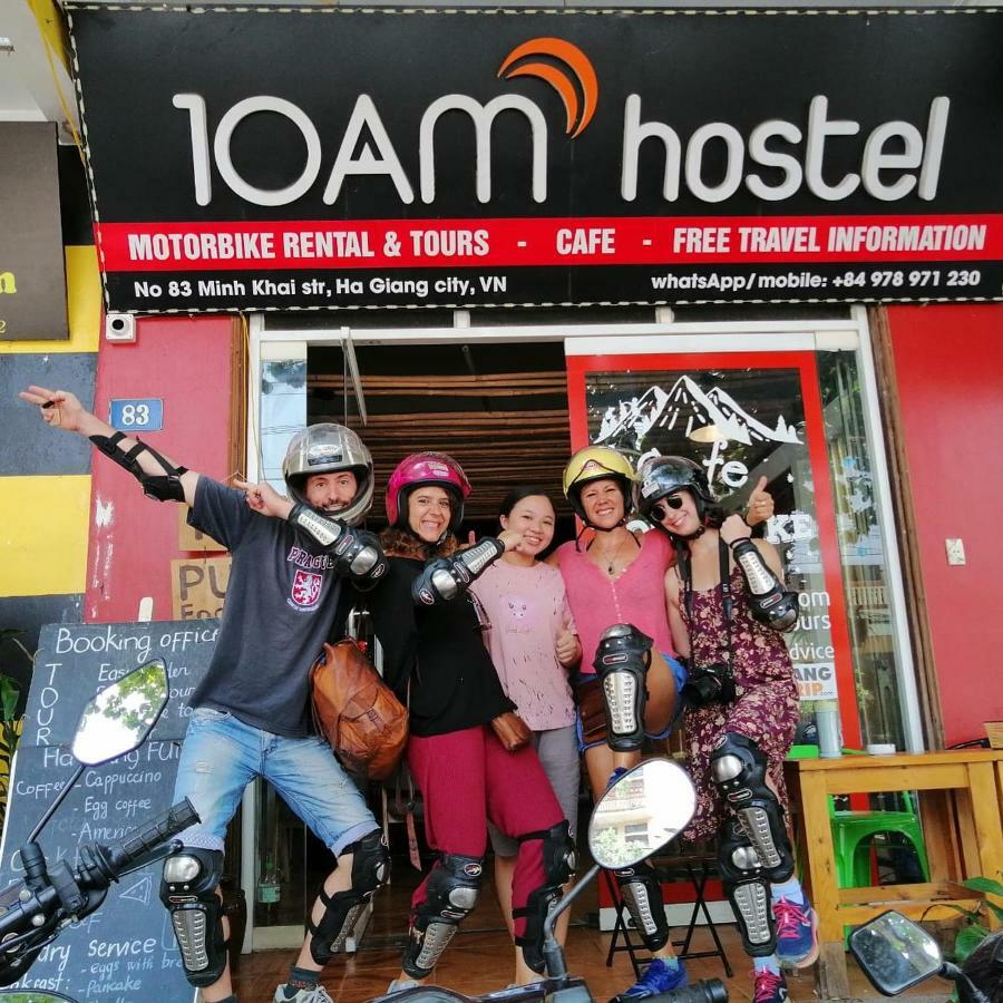 10Am Hostel Ha Giang Bagian luar foto